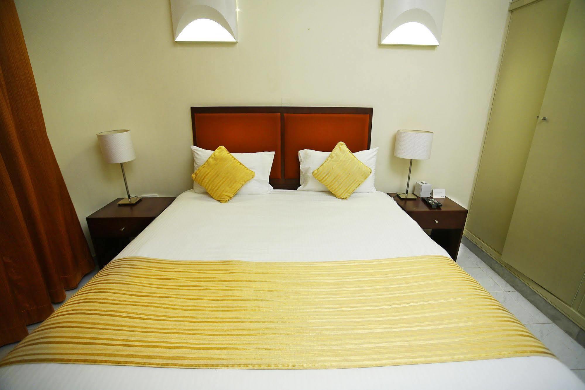 One To One Hotel & Resort Ain Al Faida Al Ain Exteriör bild